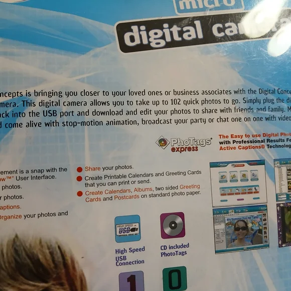 Micros Sleek Black Digital Camera - Picture 6 of 8